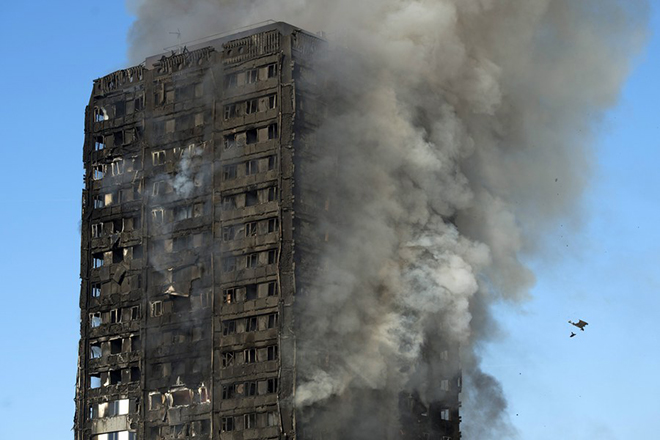 Grenfell Tower: Νεότερος απολογισμός κάνει λόγο για 58 νεκρούς