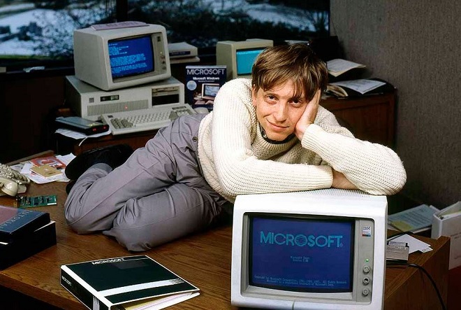 Τι θα άλλαζε στα Windows o Μπιλ Γκέιτς εάν γύριζε τον χρόνο πίσω
