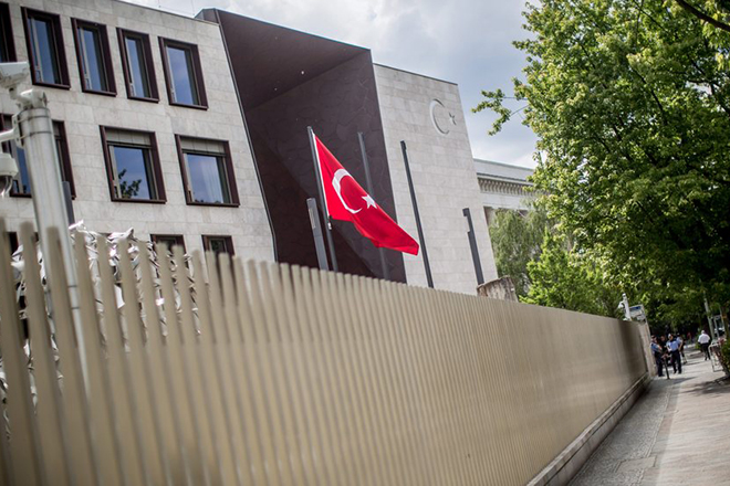 Νέα ένταση Γερμανίας – Τουρκίας: Για εξηγήσεις καλείται ο Τούρκος πρέσβης