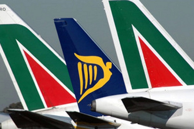 «Δίνουν τα χέρια» Ryanair και Alitalia;