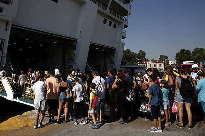 Στην Ελλάδα οι περισσότερες θαλάσσιες μεταφορές για την ΕΕ – Πάνω από 70 εκατ. επιβάτες