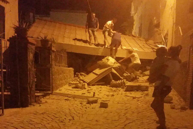 Φονικός σεισμός στο νησί Ίσκια στην Ιταλία