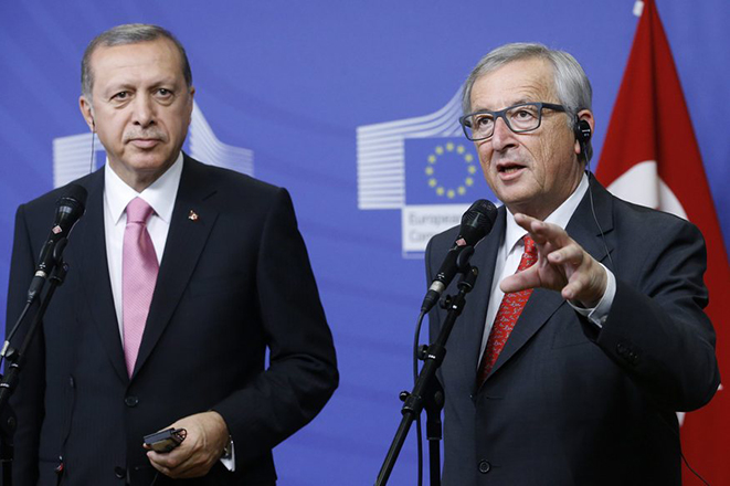 «Πόρτα» της Κομισιόν στην Τουρκία για ένταξη στην ΕΕ