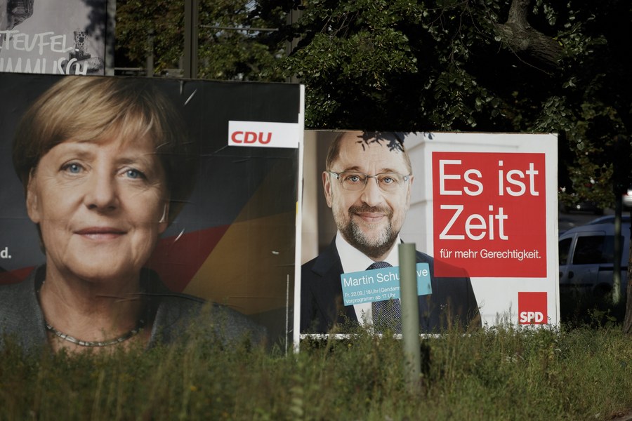 Οι Γερμανοί ψηφίζουν, οι Ευρωπαίοι αναμένουν