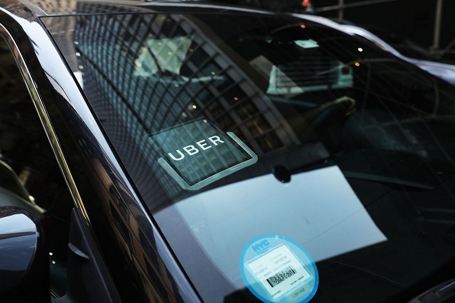 H Uber χαρίζει διαδρομές σε όλους τους Γιάννηδες από 6 έως 8 Ιανουαρίου