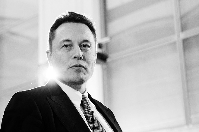 Tesla και Έλον Μασκ: Μία ταραχώδης «σχέση» με αβέβαιο μέλλον