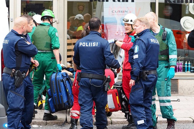 Επίθεση με μαχαίρι στο Μόναχο – Αρκετοί τραυματίες