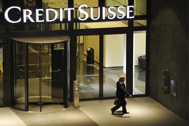 Απώλειες 1,6 δισ. δολαρίων προβλέπει η Credit Suisse το δ’ τρίμηνο