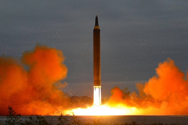 «Τα πυρηνικά μας όπλα στοχεύουν μόνο τις ΗΠΑ» διαμηνύει η Βόρεια Κορέα