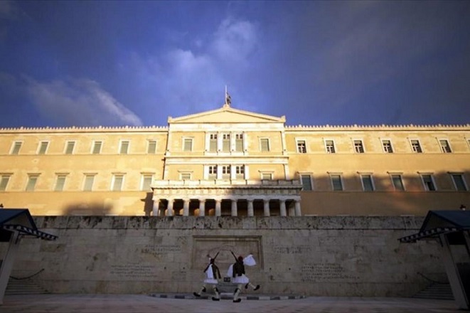 ΓΠΚΒ: Μόνο στην Ελλάδα μειώθηκε η παραγωγικότητα στη διάρκεια της κρίσης