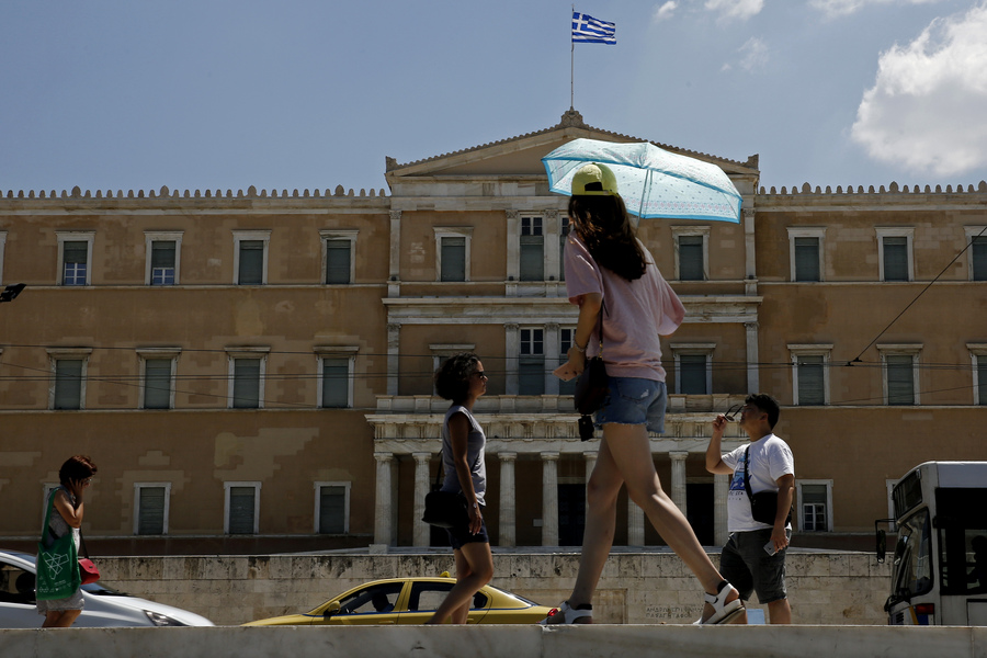 Σε περιοχές έκανε ρεκόρ ο υδράργυρος. Πού έβρεξε και πού φύσηξε περισσότερο