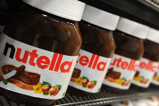 Σουπερ-μάρκετ έβαλε 70% έκπτωση στη Nutella και καταναλωτές πιάστηκαν στα «χέρια» για τα βαζάκια