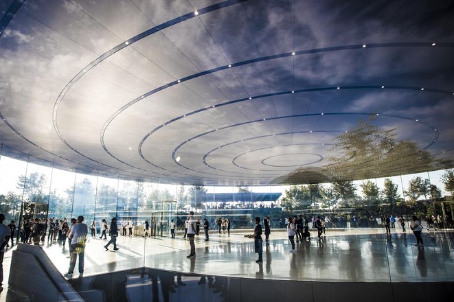 Μπείτε μέσα στα νέα κεντρικά γραφεία της Apple ύψους 5 δισ. δολαρίων