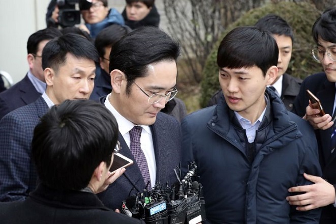 Αποφυλακίστηκε ο κληρονόμος της Samsung