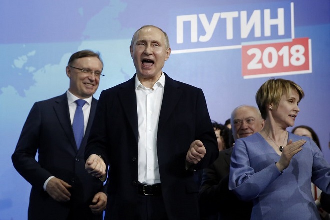 Συντριπτική νίκη του Πούτιν με το 76,65% των ψήφων