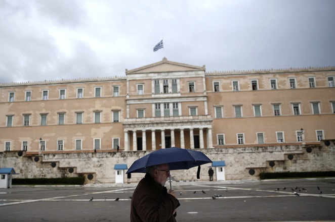 Κάθε Έλληνας, από βρέφος μέχρι ηλικιωμένος, χρωστά 30.000 ευρώ