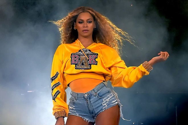 Η Beyoncé μετέτρεψε το Coachella σε «Beychella» (Βίντεο)