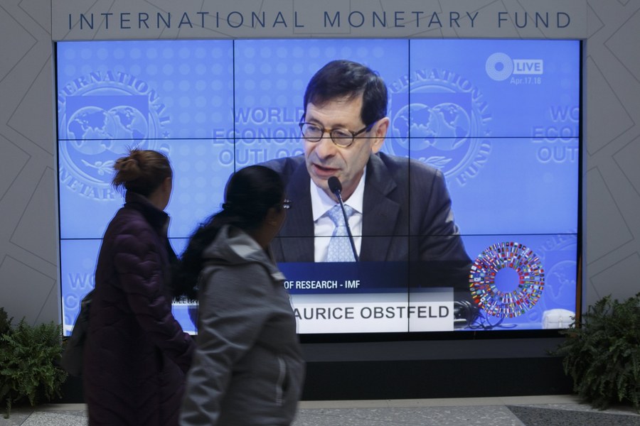 Προβλέψεις «ασανσέρ» του ΔΝΤ για το πρωτογενές πλεόνασμα