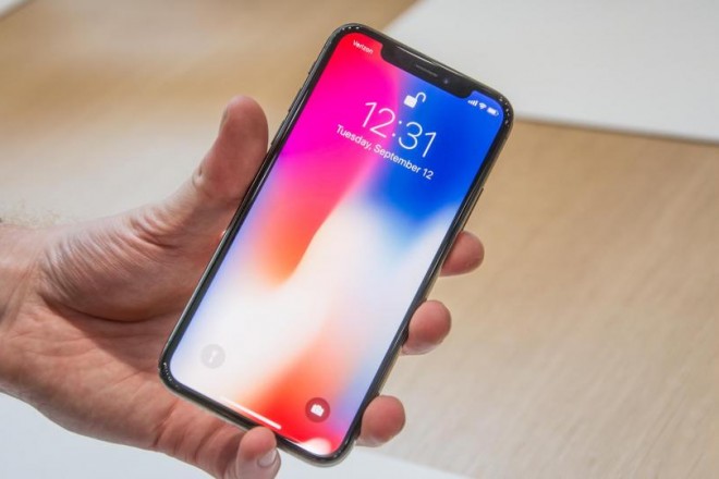 Το επόμενο iPhone ίσως είναι φτηνότερο απ’ ό,τι αναμενόταν