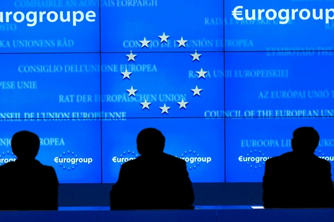 Στο Eurogroup του Δεκεμβρίου θα κριθεί η περικοπή των συντάξεων