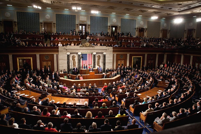 ΗΠΑ: «Πέρασε» από τη Γερουσία το ν/σ ύψους 95 δισ. δολαρίων για την Ουκρανία – Στη Βουλή των Αντιπροσώπων τα… δύσκολα