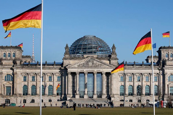 «Καμπανάκι» για δημοσιονομικό έλλειμμα 25 δισ. ευρώ στη Γερμανία έως το 2023