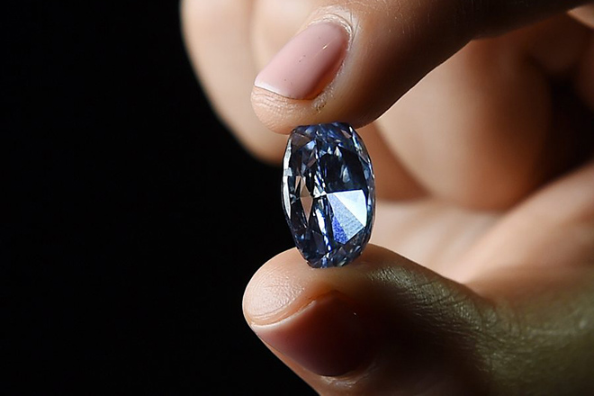 Η μεγαλύτερη εταιρεία εξόρυξης διαμαντιών έσπασε την πιο ισχυρή υπόσχεση που έδωσε ποτέ