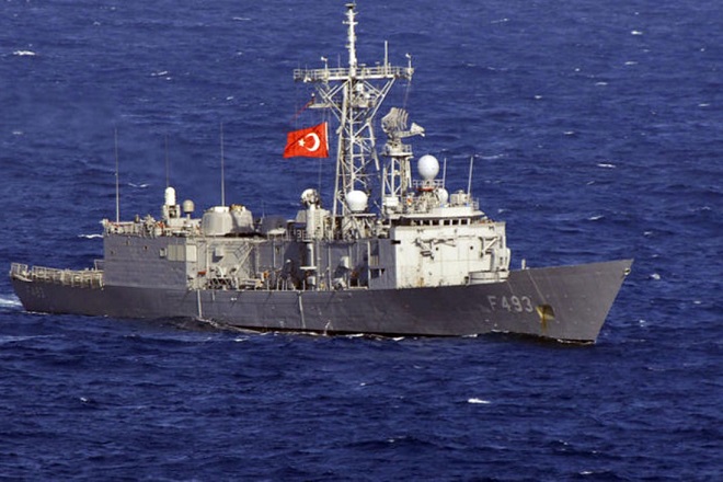 Συναγερμός στο Αιγαίο – Τουρκικά πολεμικά πλοία σε επιφυλακή