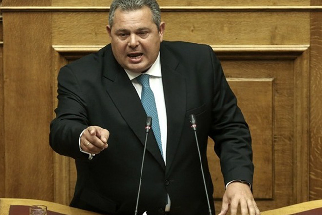 Χωρίς κοινοβουλευτική ομάδα ο Καμμένος, αν φύγει ο Παπαχριστόπουλος