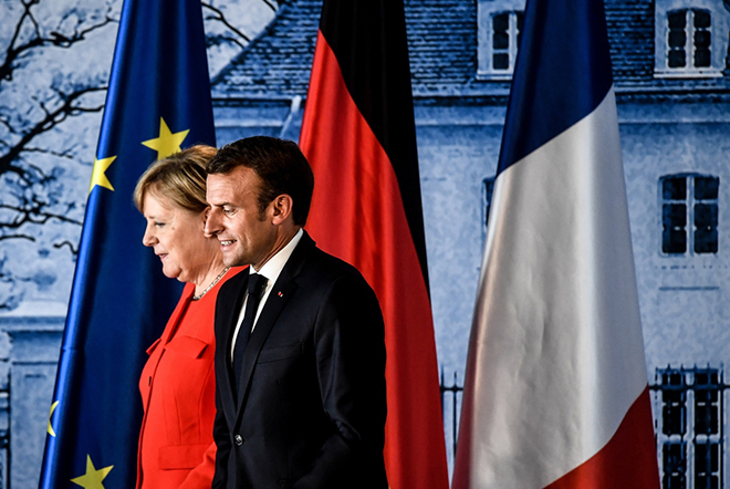Γαλλία και Γερμανία μπαίνουν μπροστά για να δώσουν τη δική τους λύση στο μεταναστευτικό