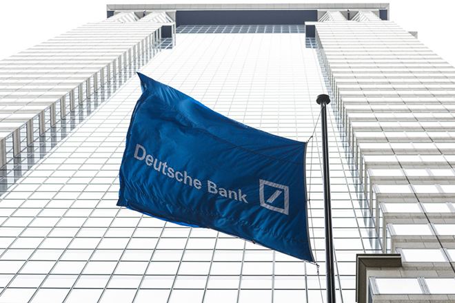 Deutsche Bank: Στο υψηλότερο επίπεδο των τελευταίων 150 χρόνων το παγκόσμιο χρέος