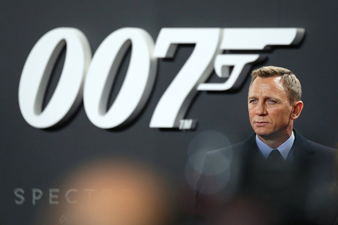 Ο Ντάνιελ Γκρεγκ επιστρέφει ως «007» στη μεγάλη οθόνη