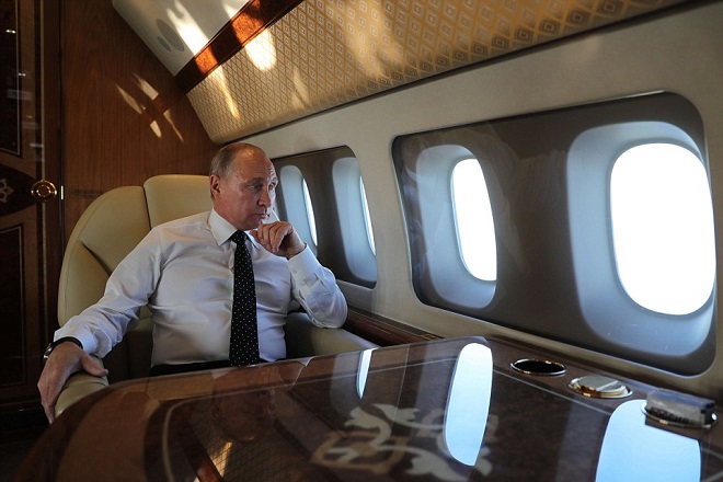 Το αεροσκάφος του Πούτιν δεν μοιάζει με ό,τι έχεις δει: Η επίχρυση τουαλέτα, το κρεβάτι τεραστίων διαστάσεων και το γυμναστήριο