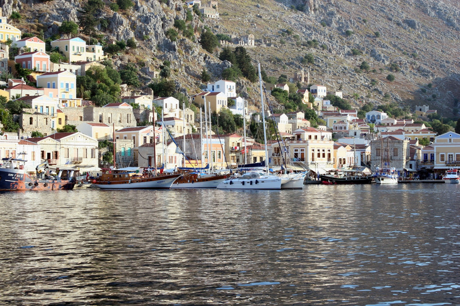 Ελληνικό αλιευτικό βυθίστηκε μετά από σύγκρουση με τουρκικό σκάφος