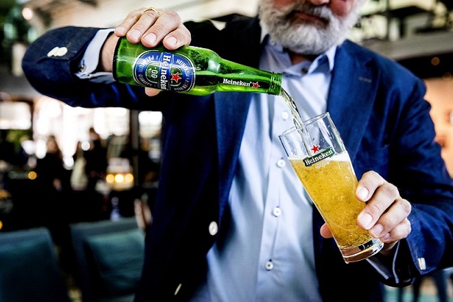 Heineken: Συμφωνία 3,1 δισ. δολαρίων με την μεγαλύτερη ζυθοποιία της Κίνας