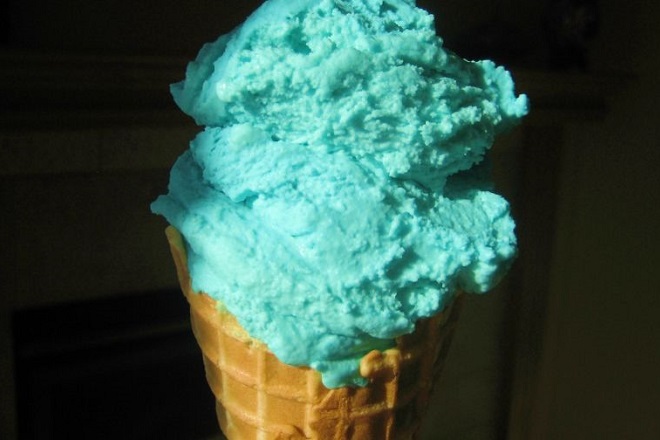 Η «Μπλε Σελήνη» τώρα και σε…παγωτό