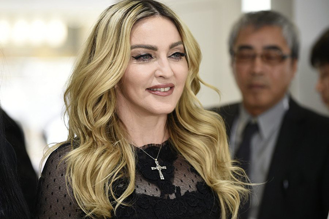 H Madonna γίνεται 60 και το γιορτάζει με κάθε επισημότητα