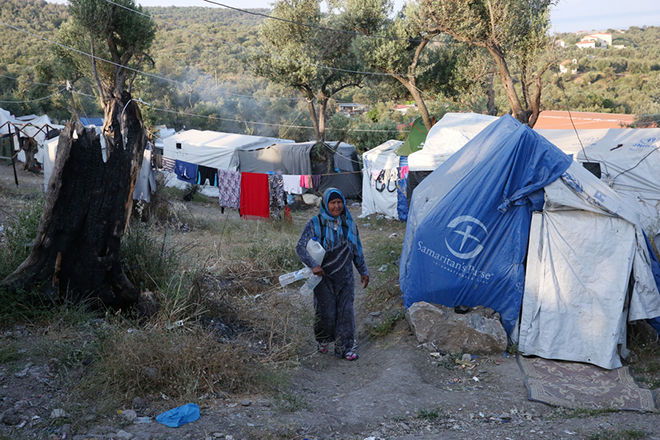 Ένα μήνα προθεσμία στην κυβέρνηση για να μην κλείσει το ΚΥΤ Μόριας