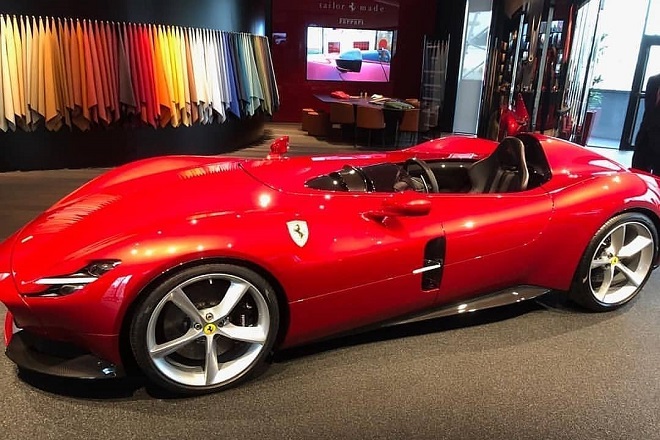 Ferrari: Τα νέα αυτοκίνητα Icona είναι ό,τι πιο κοντινό στην οδήγηση μιας F1