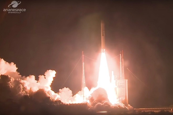 Εκτοξεύτηκε για 100ή φορά ο ευρωπαϊκός πύραυλος Ariane 5