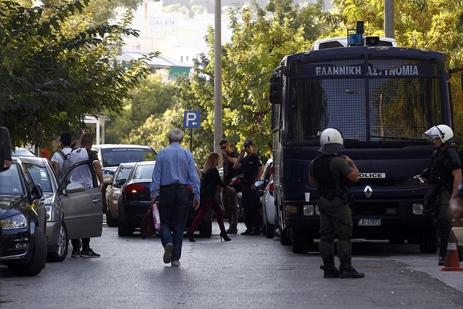 Σε εξέλιξη προκαταρκτική έρευνα από την ΕΛΑΣ για το βίντεο με τη σύλληψη του Ζακ Κωστόπουλου