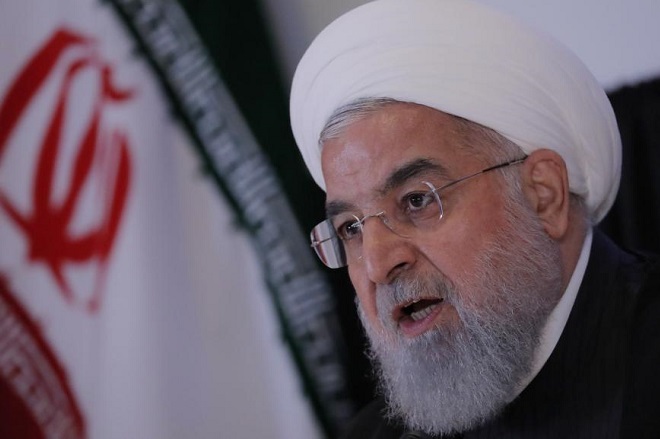 Ροχανί: Η Τεχεράνη θα συνεχίσει τις εξαγωγές πετρελαίου και θα αντισταθεί στον οικονομικό πόλεμο των ΗΠΑ