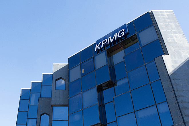 Νέα συνεργασία της KPMG με Salesforce με στόχο τη βελτιστοποίηση της πελατοκεντρικής προσέγγισης των πελατών της