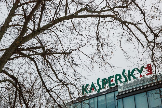 Έρευνα Kaspersky: Οι Ευρωπαίοι παραδέχονται ότι αισθάνονταν μοναξιά και πριν από την πανδημία COVID-19