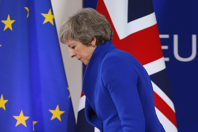 Τερέζα Μέι: Ψηφίστε τη συμφωνία για το Brexit…αλλιώς καταστροφή