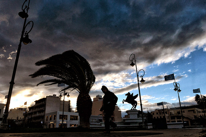 Άστατος ο καιρός το Σαββατοκύριακο με πτώση της θερμοκρασίας