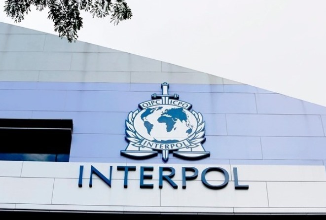 Συναγερμός στην Interpol: Φοβάται εγκληματικά χτυπήματα με στόχο τα εμβόλια κατά του κορωνοϊού