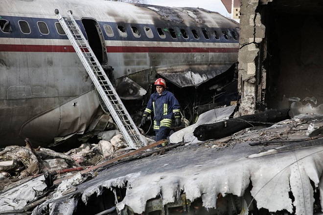 Boeing με εννέα επιβάτες συνετρίβη στο Ιράν