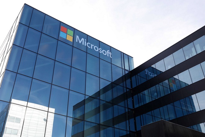 Ξεπέρασαν τις προσδοκίες τα κέρδη της Microsoft για το δ’ τρίμηνο του 2018