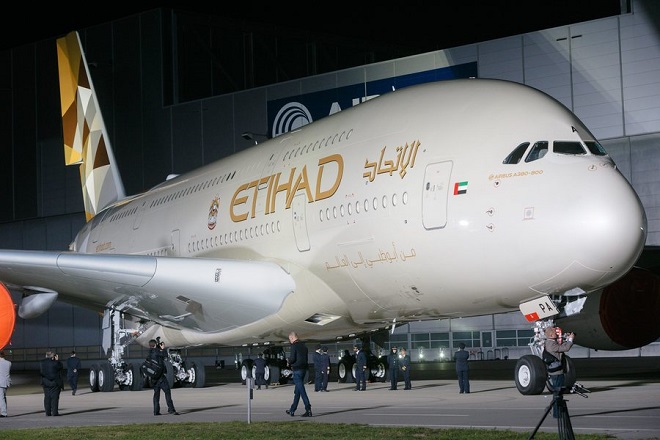 Αύξηση εσόδων 21% για την Etihad, ενόψει των σεναρίων για IPO